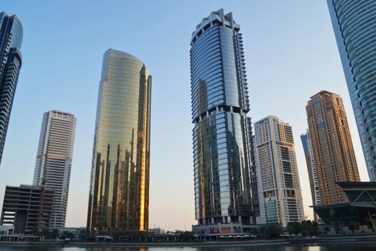 imgi_22_jumeirah-lakes-towers-13711